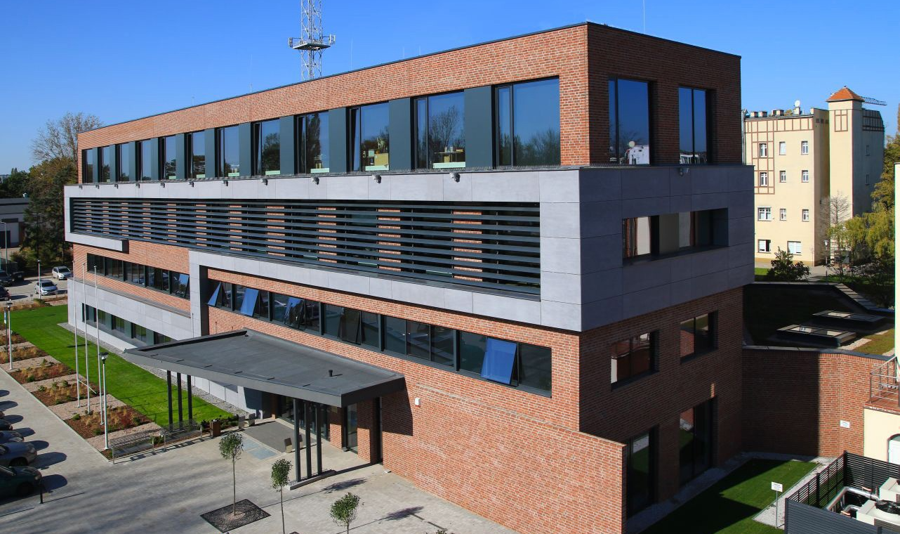 2012 – Budynek biurowy Gaz System Wrocław wspólnie z arch. Markiem Dubielem